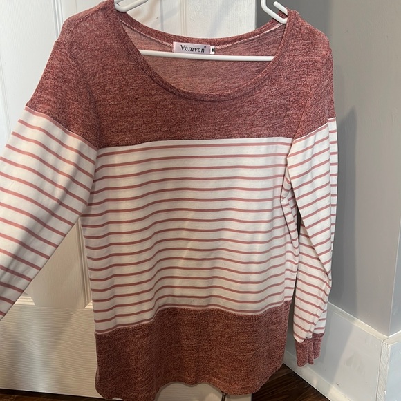 Tops - Size M top